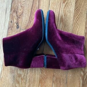 Earthies Apollo Burgundy Velvet Booties